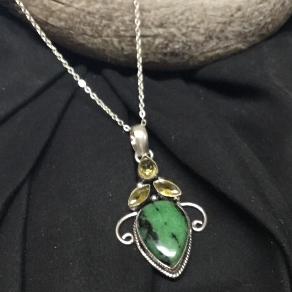 Ruby Zoisite and citrine handmade pendant stampec 925 boho